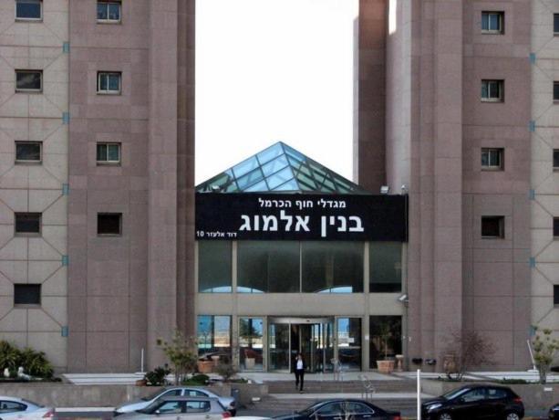 Almog Tower Apart otel Hayfa Dış mekan fotoğraf